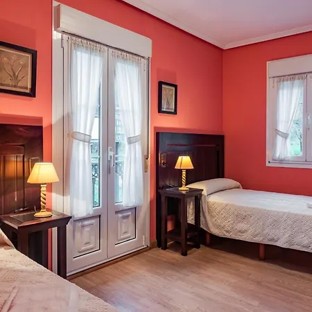 Y La Lonja Apartment *