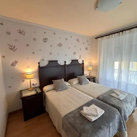 Apartament Y La Lonja Onís